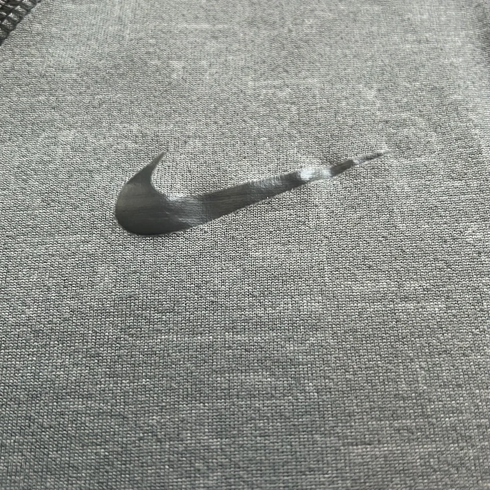 For Bundle - Mens Nike Dri-Fit top - Picture 3 of 6
